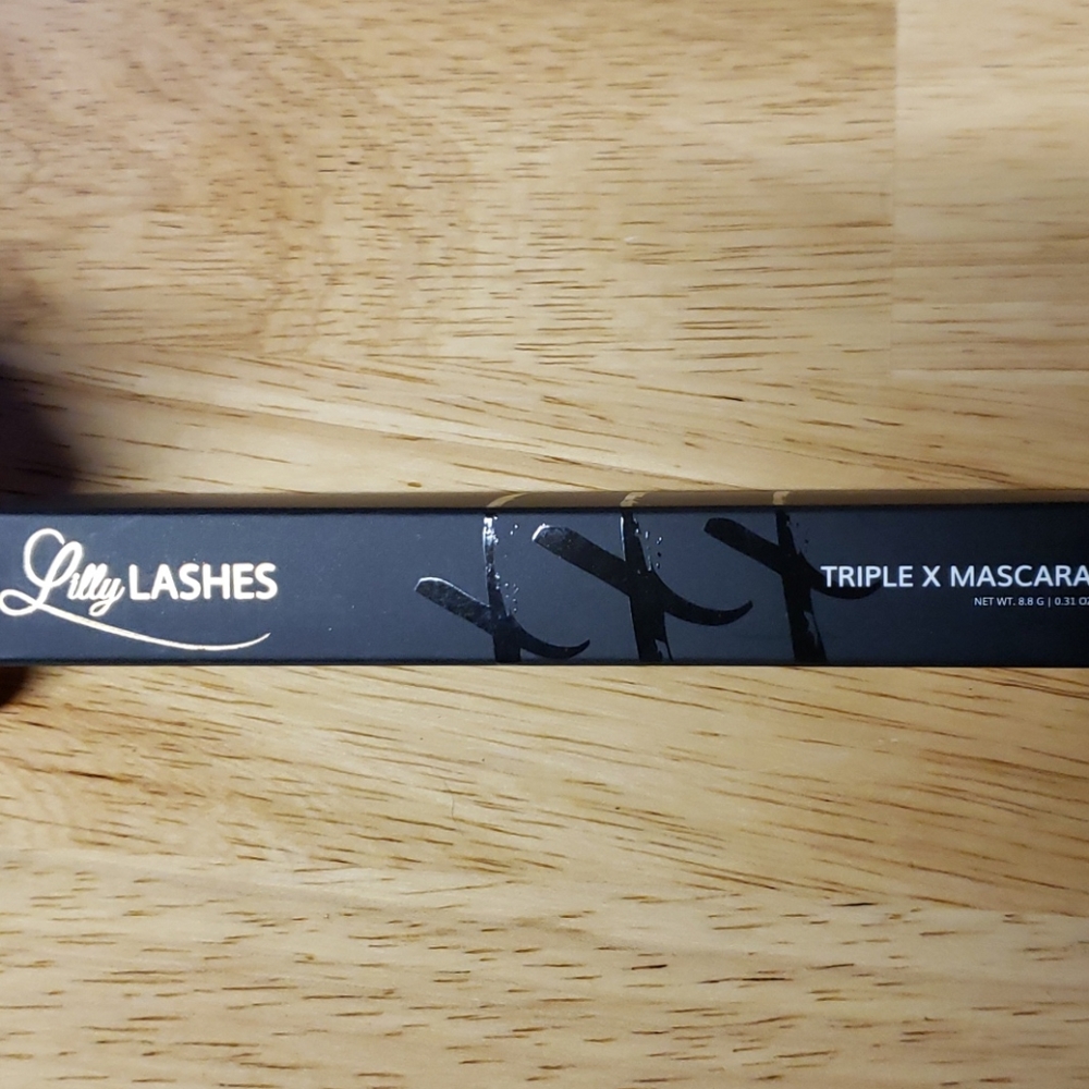 Lilly Lashes Triple X Mascara